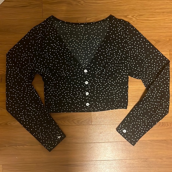 SHEIN Tops - Long sleeve polkadot top